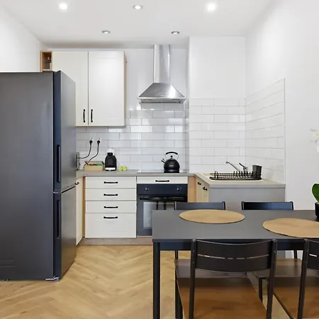 Modern 2-room Near Tauron Arena & Expo, Ac, Free Parking